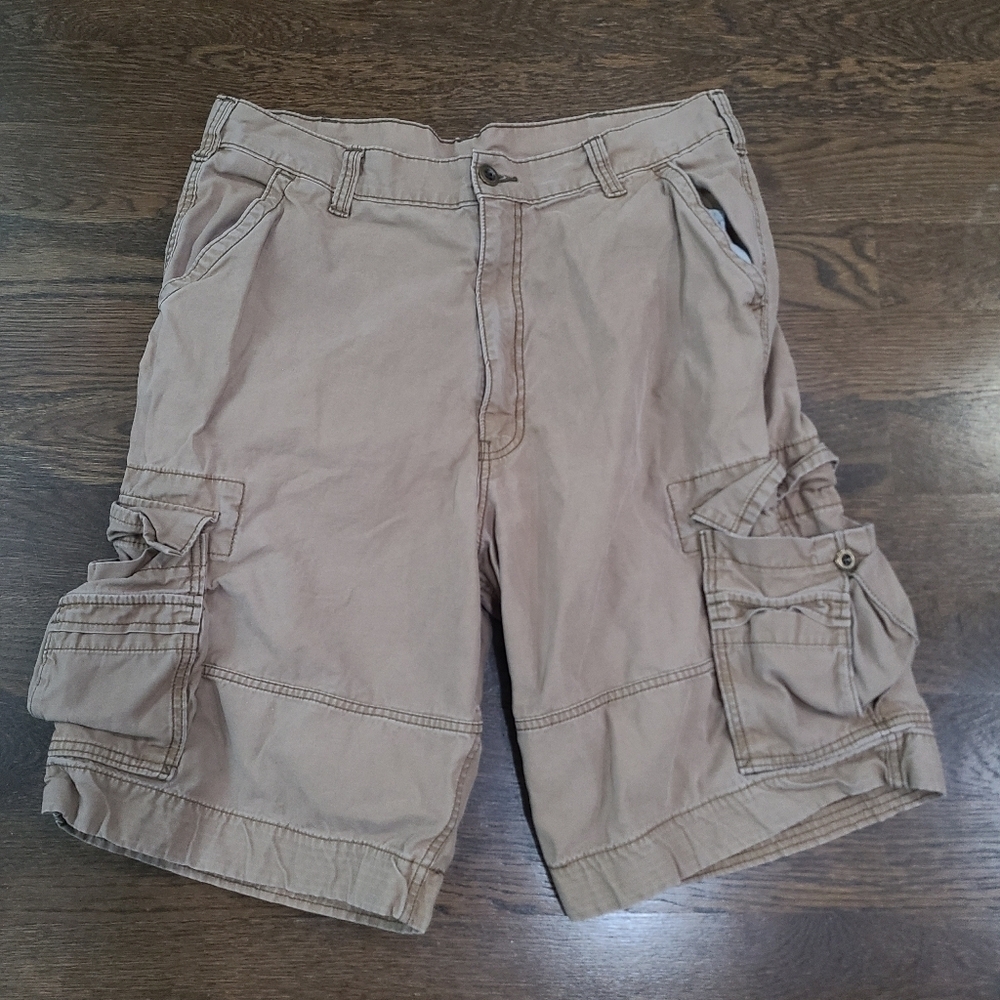 Levi's Men's Tan Cargo Shorts Sz.38
